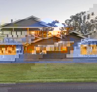 Ultramarine - Darwin Holiday