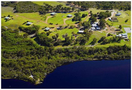 Riverside Retreat Chalets - Darwin Holiday 1