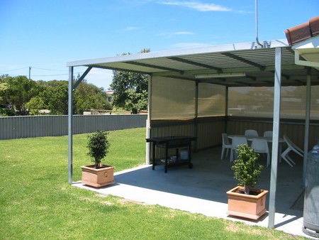 JJ's Holiday Cottages - Mitchell Street - Darwin Holiday 1