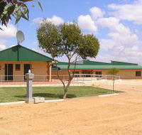 Tressie's Museum and Caravan Park - Darwin Holiday