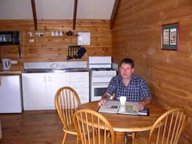 Sunnyhurst Chalets - Darwin Holiday 1