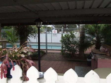 Avalon Holiday Units - Darwin Holiday 1