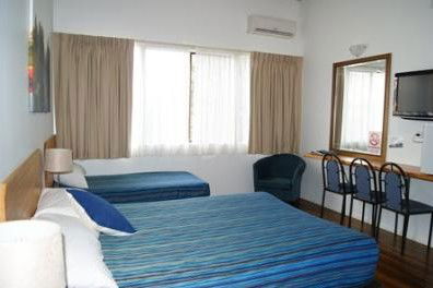 Diggers Tavern - Darwin Holiday 2