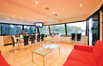 All Seasons Houseboats - Darwin Holiday 4