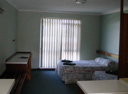 Walpole Hotel Motel - Darwin Holiday 1