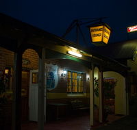 The Bull and Bush Tavern - Darwin Holiday