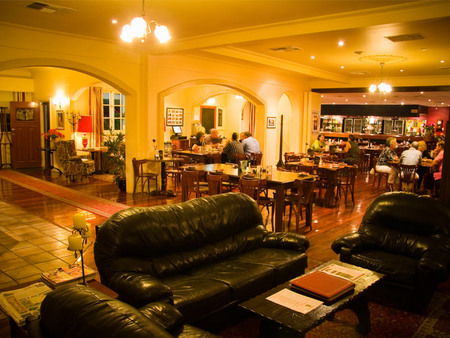 The Bull And Bush Tavern - Darwin Holiday 2