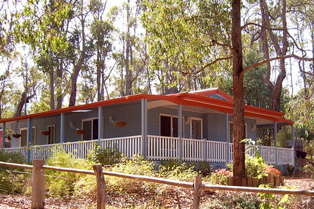 Tortoiseshell Farm - Darwin Holiday 0