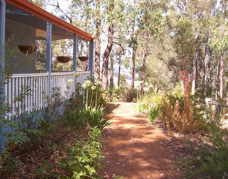 Tortoiseshell Farm - Darwin Holiday 1