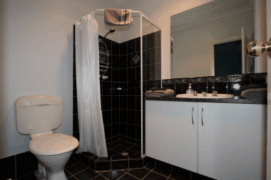 Barb's Place - Darwin Holiday 4