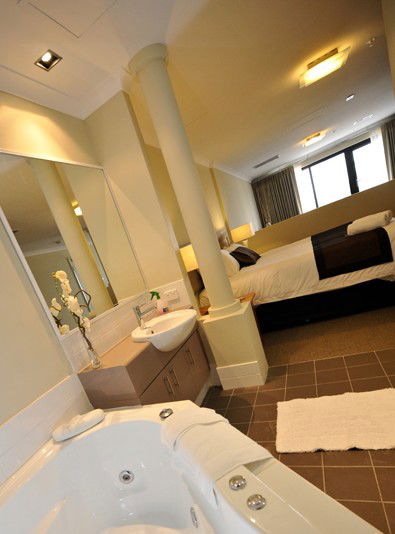 Breakwater Bed And Breakfast - Darwin Holiday 1