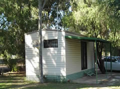 Pinjarra Caravan Park - Darwin Holiday 1