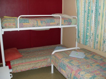 Jurien Beachfront Holiday Units - Darwin Holiday 1