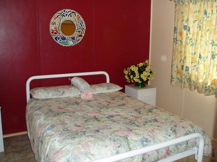 Jurien Beachfront Holiday Units - Darwin Holiday 3