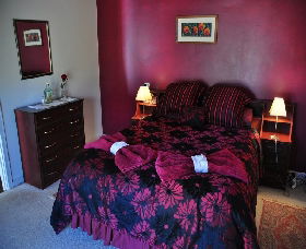 Elachbutting WA Darwin Holiday