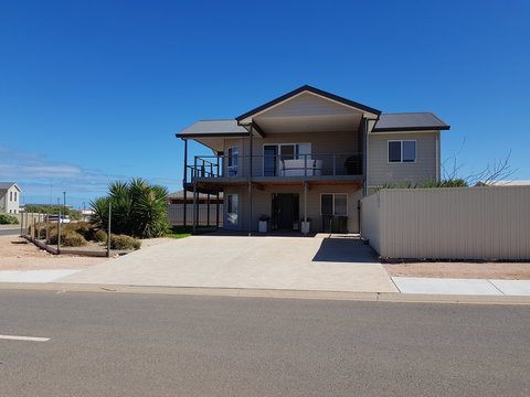 Agape Holiday Home - Darwin Holiday 0