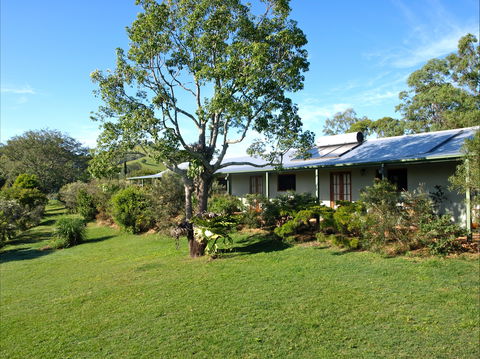 Amamoor Lodge - Darwin Holiday 1