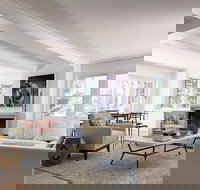 Boronia - Darwin Holiday