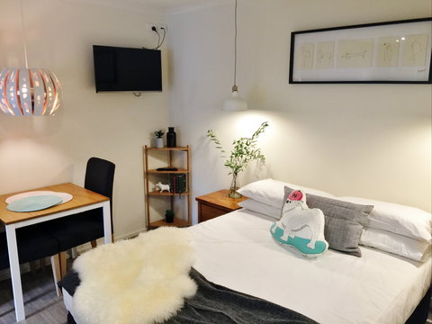 Canberra Furnished Accommodation - Darwin Holiday 1