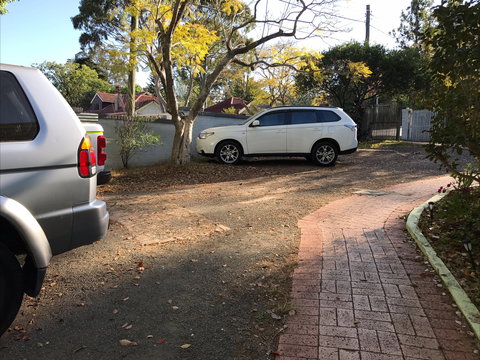 Chatswood Inn - Darwin Holiday 2