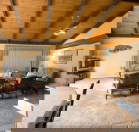 Chisholm Heights CBD Accommodation - Darwin Holiday