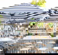 Cottesloe Beach Hotel - Darwin Holiday