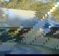 Country Pleasures Bed and Breakfast