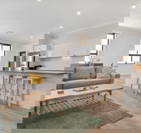 Crooked Lane - Darwin Holiday