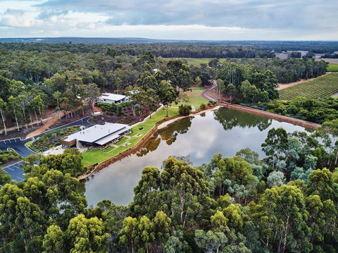 Eight Willows Retreat - Darwin Holiday 0