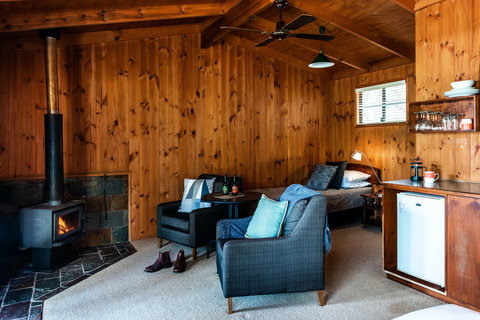 Granite Belt Retreat - Darwin Holiday 2