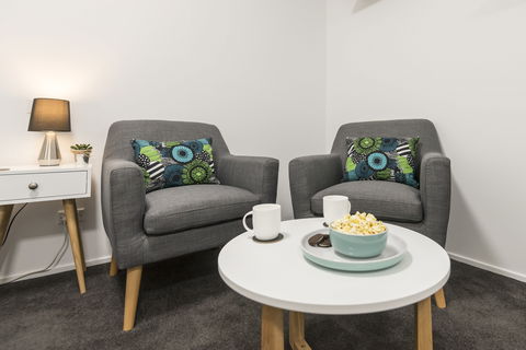 Hobart Cityscape Apartment 4 Studio - Darwin Holiday 2