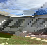 Ikumi - Darwin Holiday