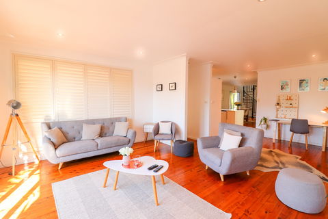 Pacific Beachhouse - Darwin Holiday 1