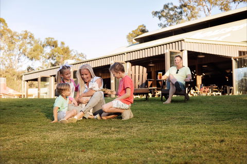 Paradise Country Farmstay - Darwin Holiday 0