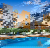 Quest Warrnambool - Darwin Holiday