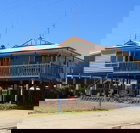 Riley On North Beach - Darwin Holiday