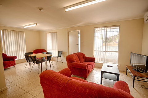 Robetown Motor Inn And Apartments - Darwin Holiday 1