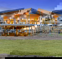 Sceale Bay Seaview Escape - Darwin Holiday