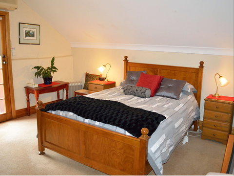 Strathlyn Bed And Breakfast - Darwin Holiday 1