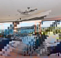 Tangalooma Hilltop Haven - Darwin Holiday
