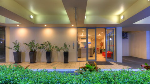 The Dunes Cotton Tree - Darwin Holiday 1