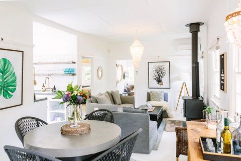 The Greenhouse  Retreat Pearl Beach - Darwin Holiday 2