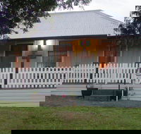 Tinonee Cottages - Darwin Holiday