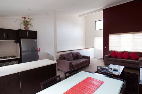 Aspen Creek 3 - Darwin Holiday 1