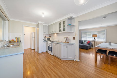 Balena Blu - Darwin Holiday 1