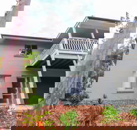 Blackbutt Family Loft Townhouse - Darwin Holiday