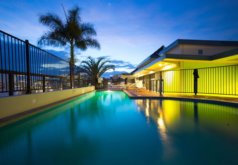 Brisbane City YHA - Darwin Holiday 0