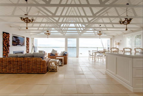 Campbell Point House - Darwin Holiday 2