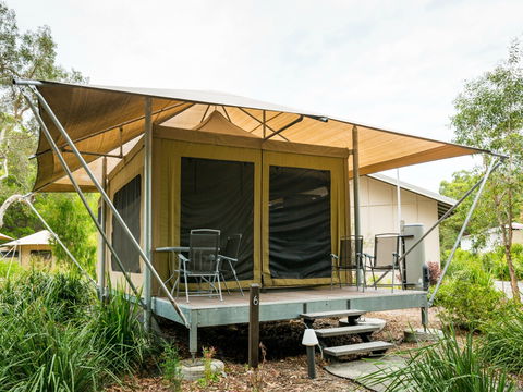 Castaways Moreton Island - Darwin Holiday 2