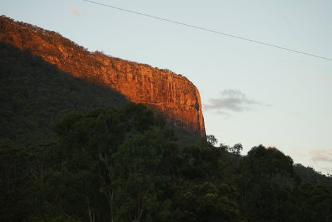 Cave Rock Cottages - Darwin Holiday 1
